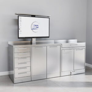 Arredo studio inox in acciaio inossidabile: resistente, igienico e facile da pulire per studi medicali e odontoiatrici.